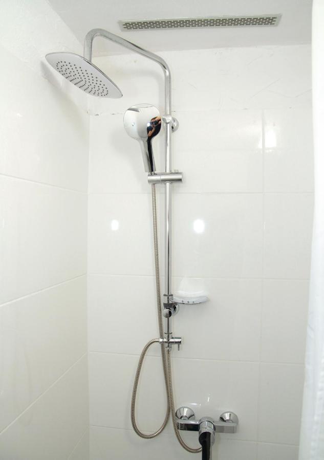 Grey Studio Apartment Wroclaw Luaran gambar