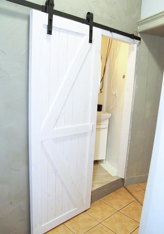 Grey Studio Apartment Wroclaw Luaran gambar